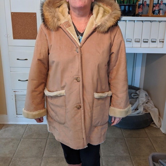 1 Madison Jackets & Blazers - 1 Madison Women’s Fur Collar Suede Coat